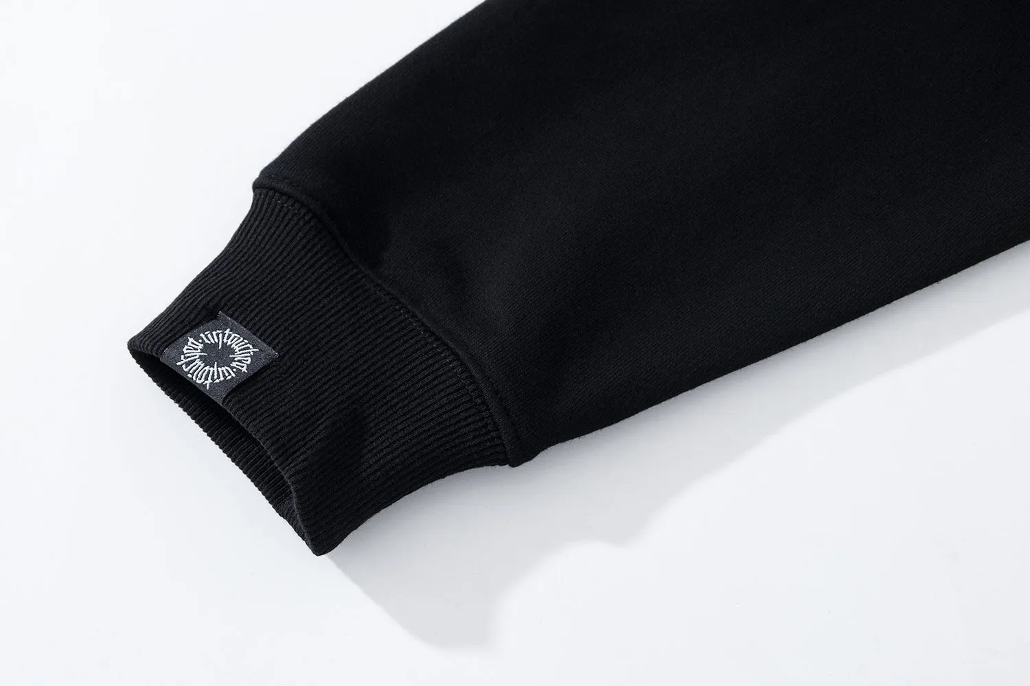 ( 00 ) CLASSIC HOODIES