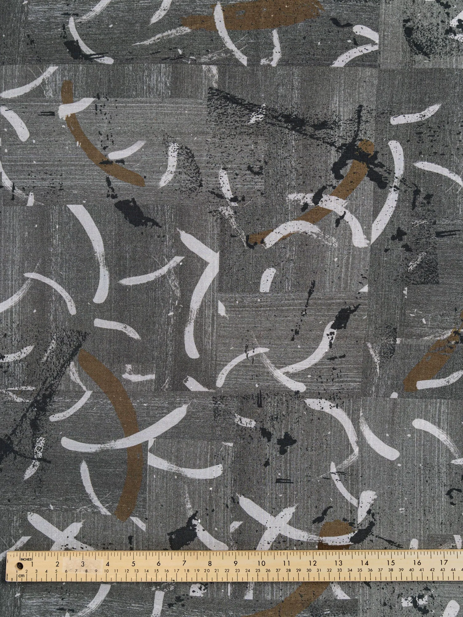 Abstract Brushstroke Linen Viscose Deadstock - Green - Swatch