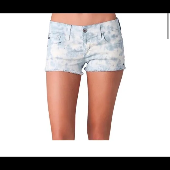 AG Daisy Low Rise Shorts in Pink Tye Dye AG size 25