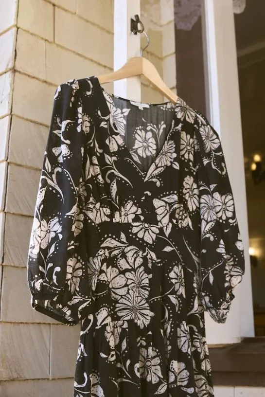 Ari Floral Dress