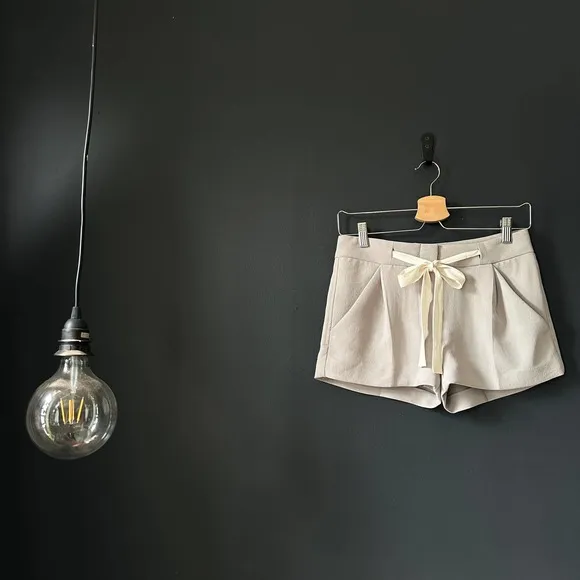 Aritzia Wilfred Exergue Short Ribbon tie crepe shorts Gray Size 00