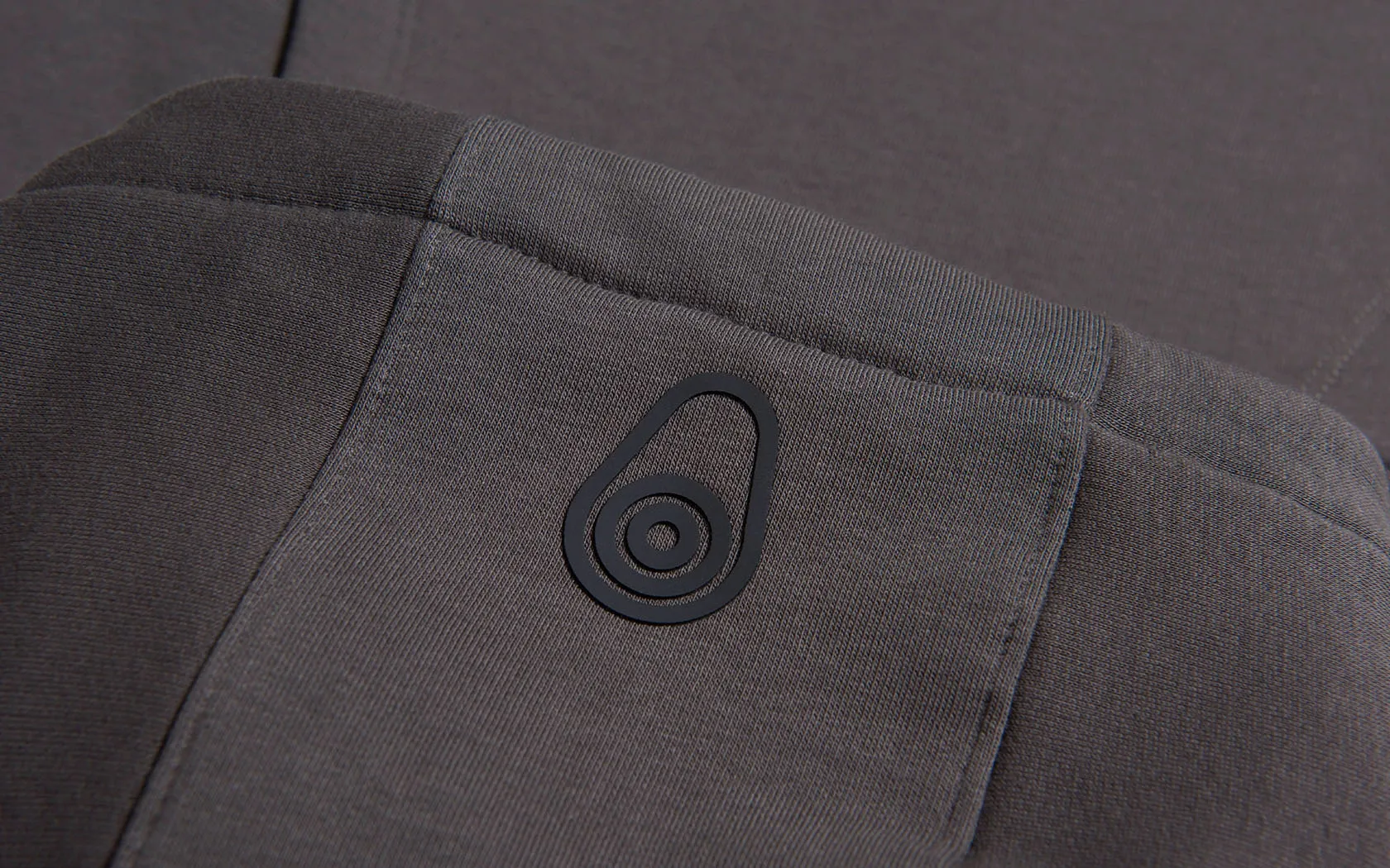 BOWMAN LOGO HOOD