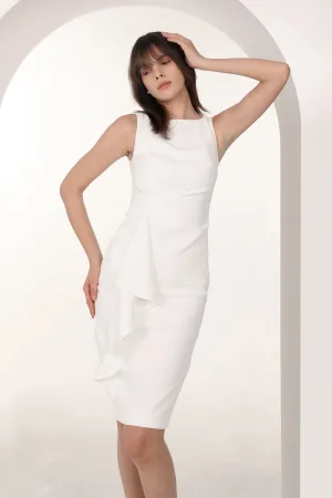 CLASSIC DRESS WITH GATHERED DETAILS
