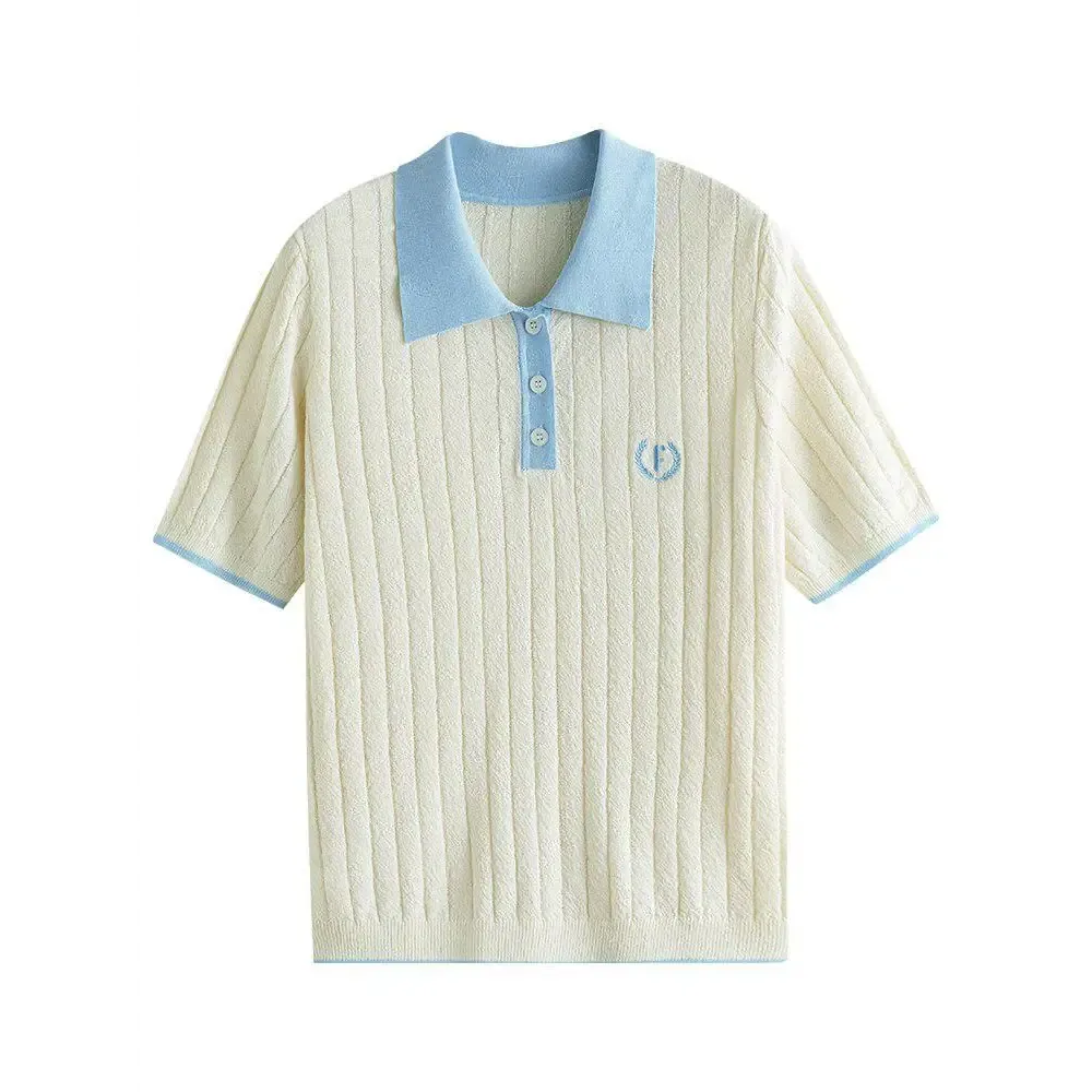 College Style Short Sleeve Sweater in Soft Acrylic Blend