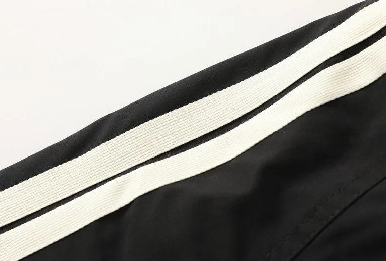 Easy-to-Clean Patchwork Raincoat for Men with Windproof Features