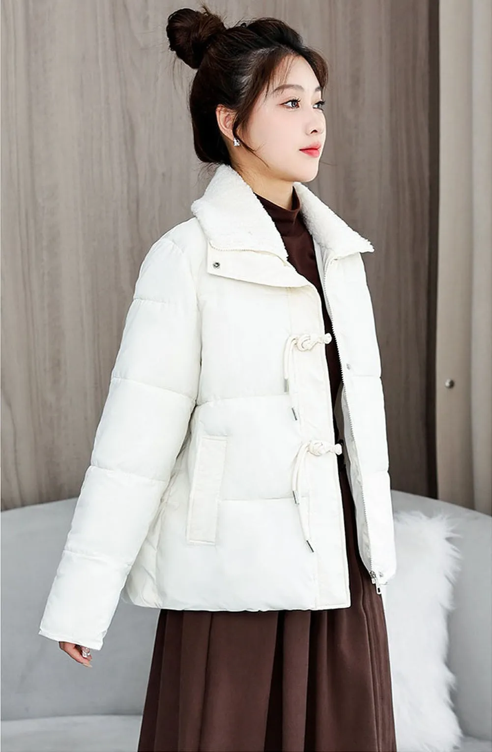 Easy-to-Clean Quilted Puffer Jacket for a Fashionable Look