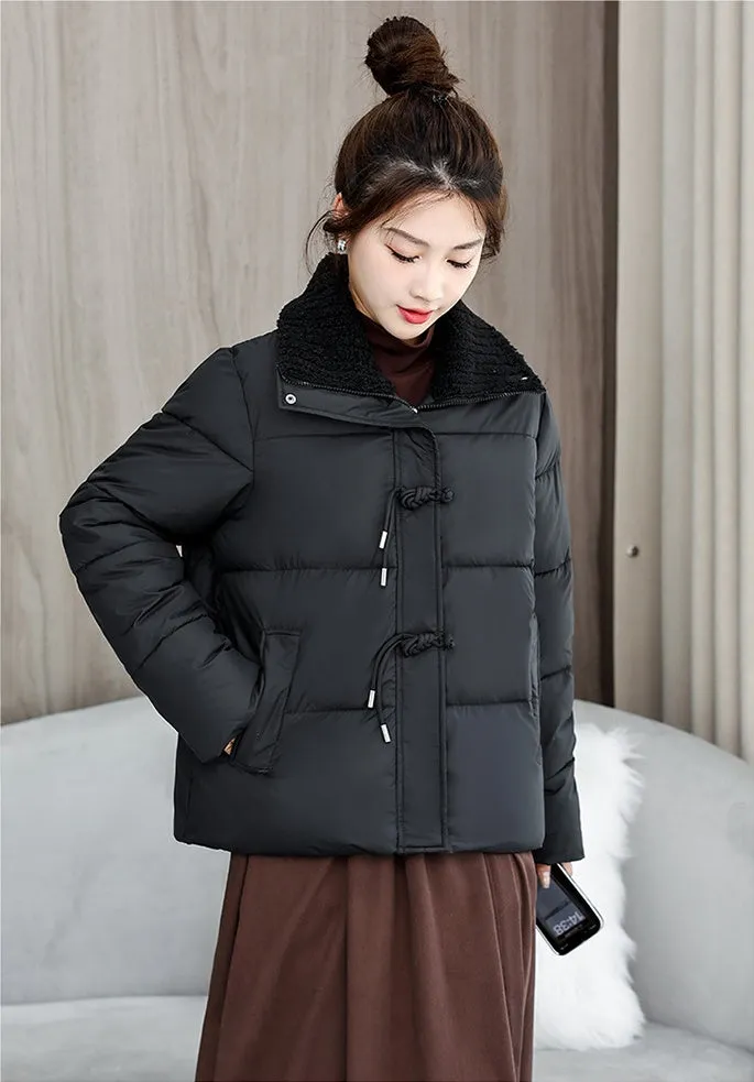 Easy-to-Clean Quilted Puffer Jacket for a Fashionable Look