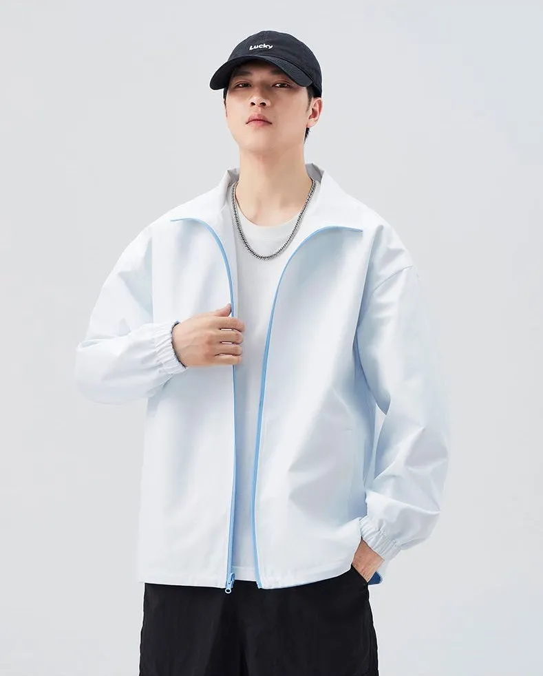 Easy-to-clean Raincoat with Drawstring Hem for Relaxed Fit