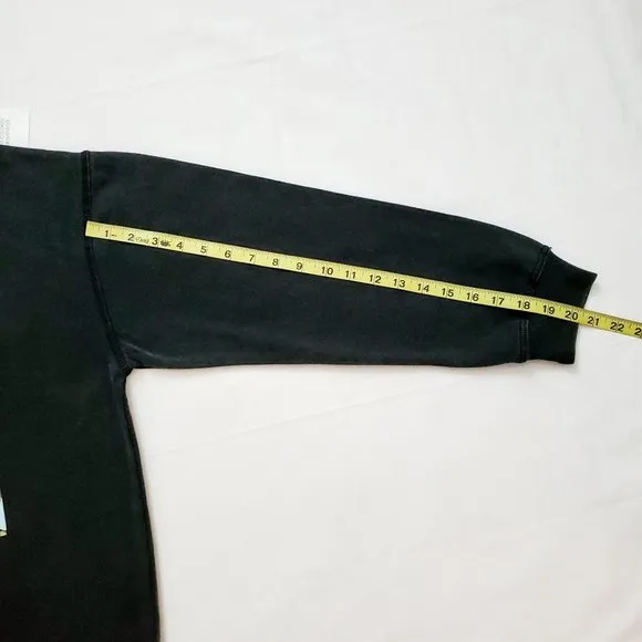 FRIENDS Unisex Digital Print Graphic Long Sleeve Shirt Black Size Medium NWT