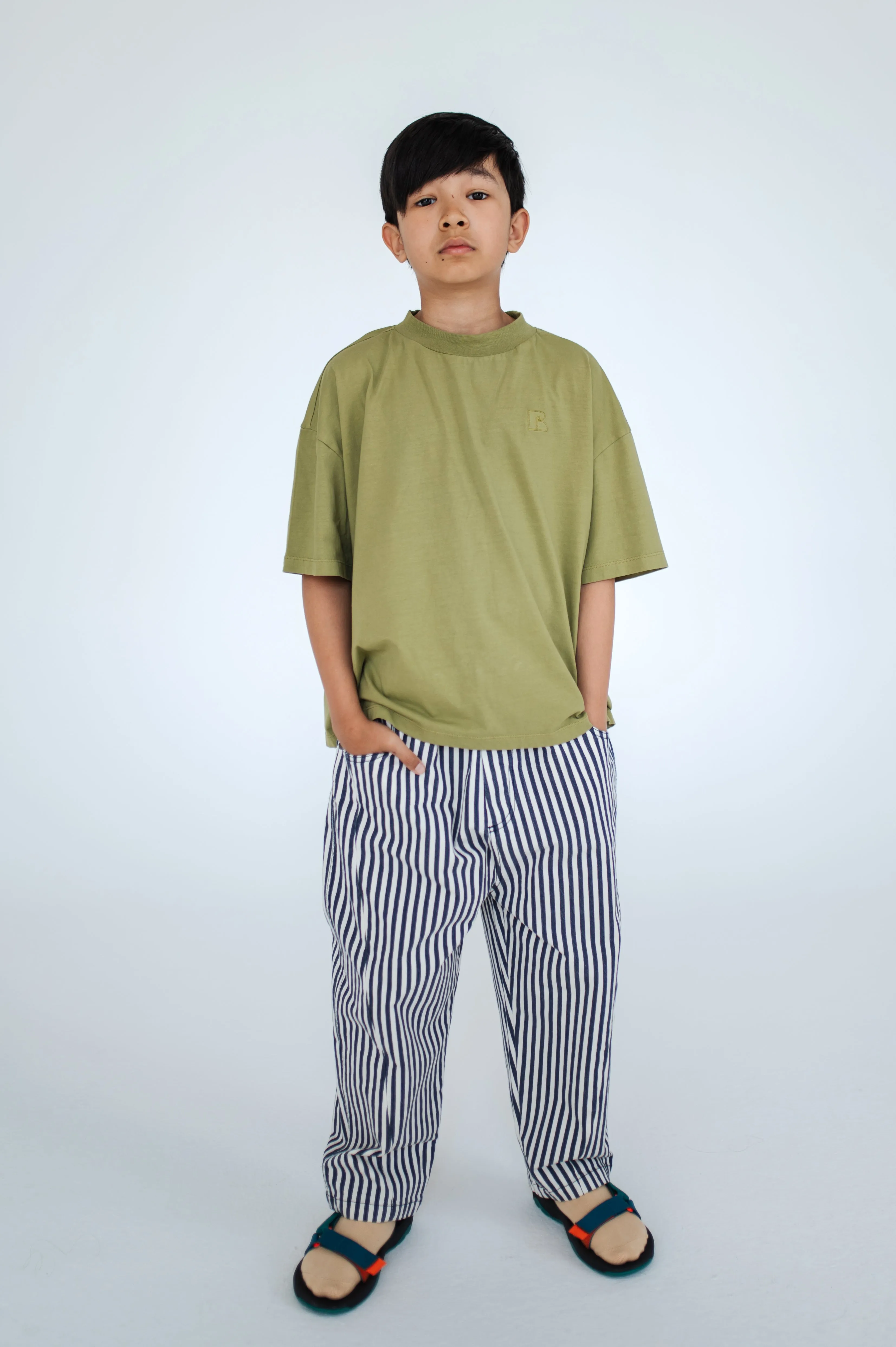 Green boxy Tee & Striped Shorts