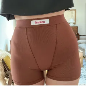 Highrack Sublime Biker Shorts Ribbed Rib Brown
