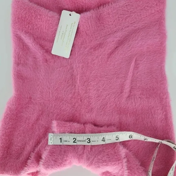 L Space Daydreaming Short Bubblegum Pink fuzzy soft size Medium