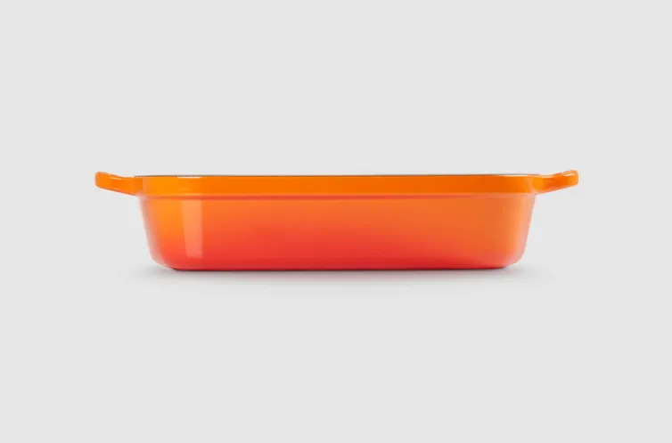 Le Creuset Cast Iron Roaster 33cm - Volcanic