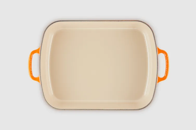 Le Creuset Cast Iron Roaster 33cm - Volcanic