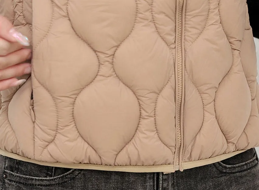 Lightweight and Fashionable Quilted Puffer Vest for Casual Wear