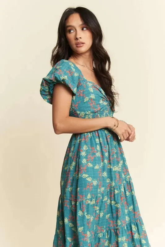 Lightweight Sweetheart Neck Textured Tiered Maxi Dress
