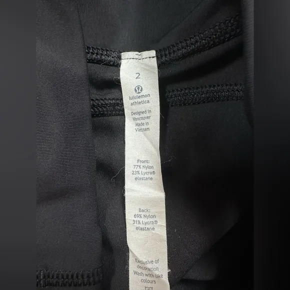 LULULEMON BLACK RUCHED‎  6.5” BIKE SHORTS SIZE 2