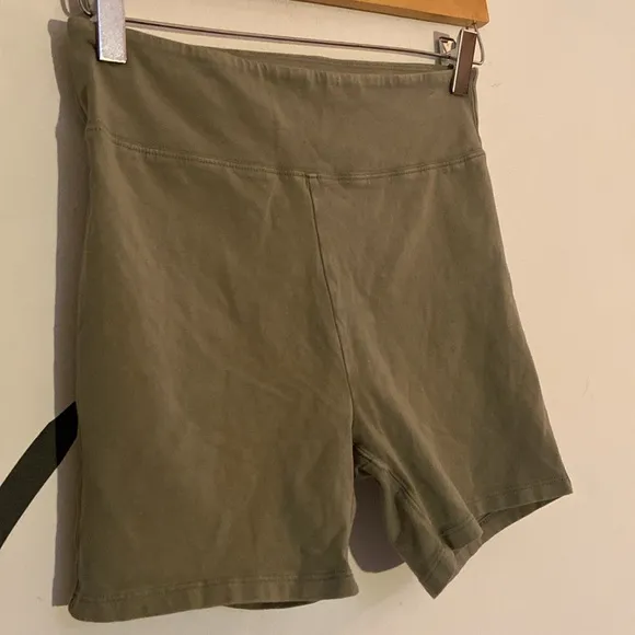 NWOT Free People Movement Never Better green shorts
