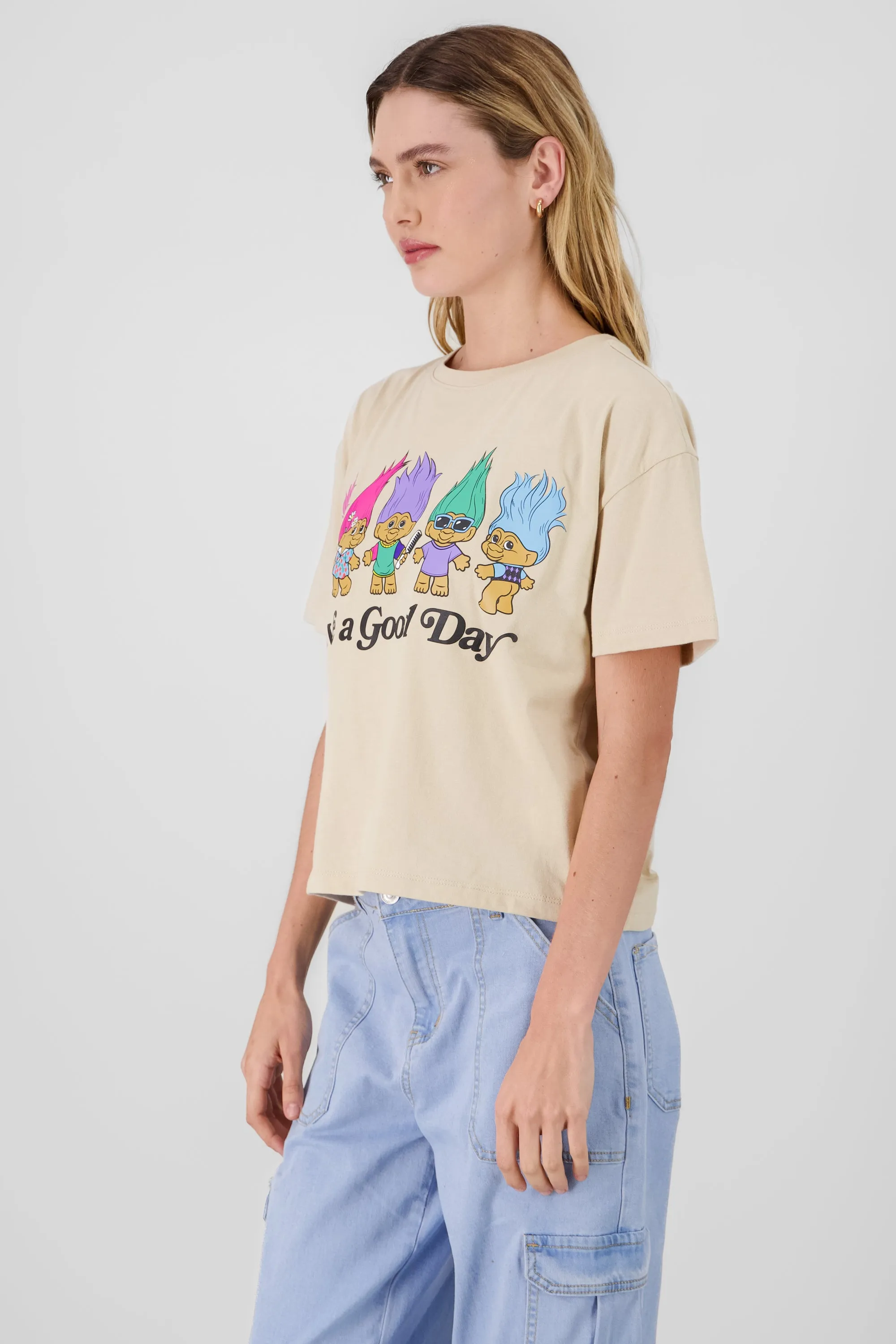 Playera boxy trolls