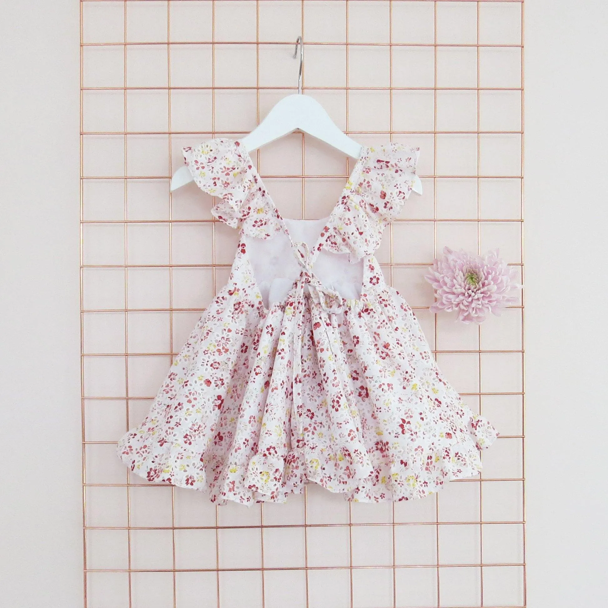 "Amelia" Ditsy Floral Dress