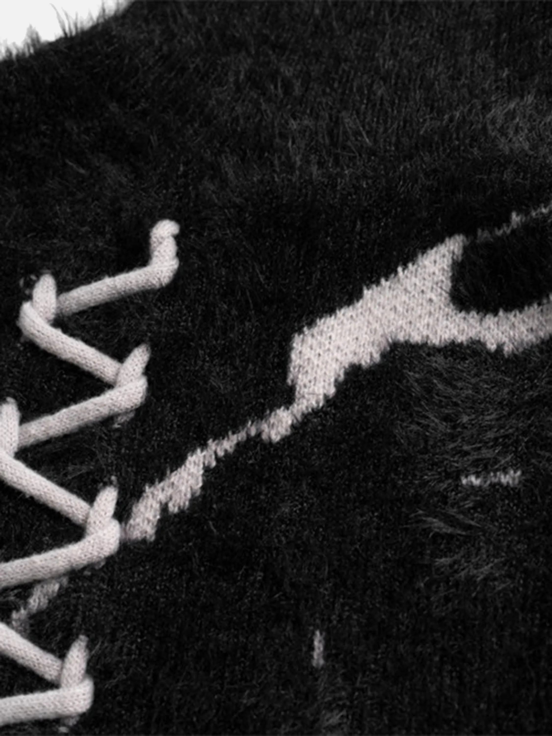 Rimiro - Rip Damage Design Turtleneck Knitwear Sweater