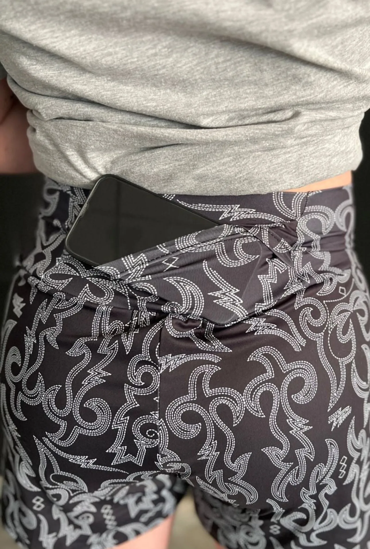 RODEO NIGHTS SHORTS