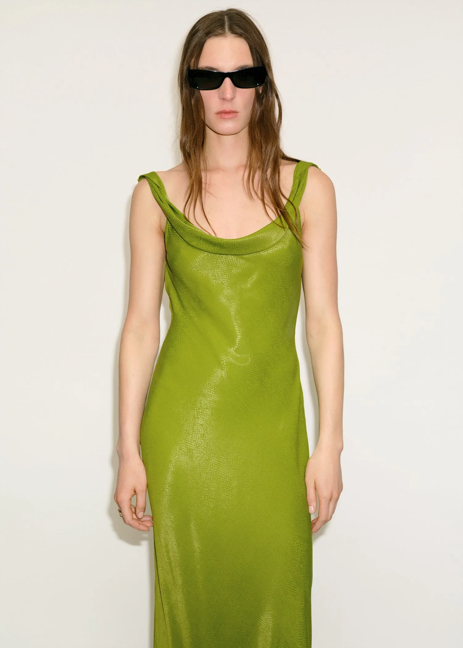 Satin texture dress with draped neck
