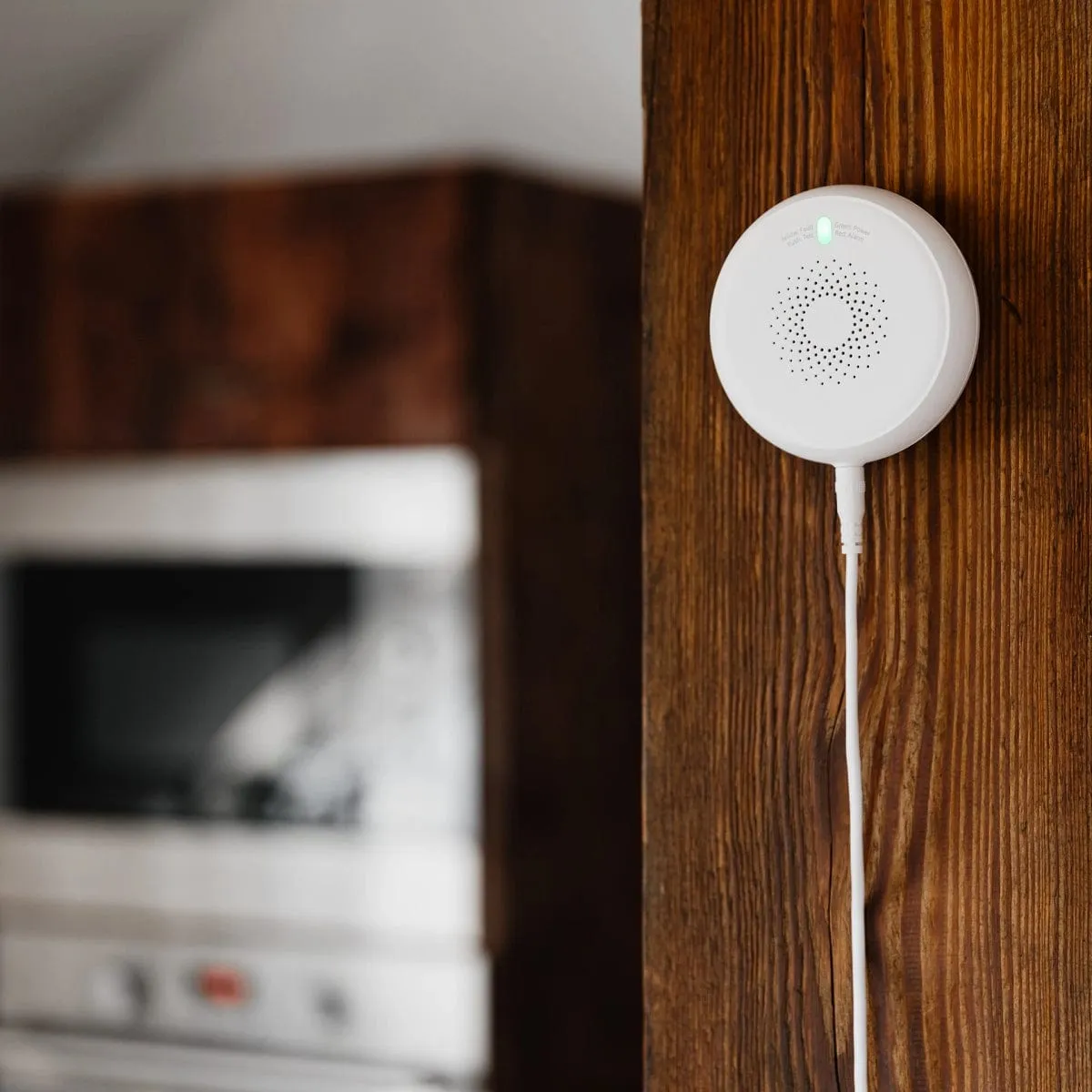 Smart Gas Leakage Detector Sensor with Mobile Alerts & Voice Control