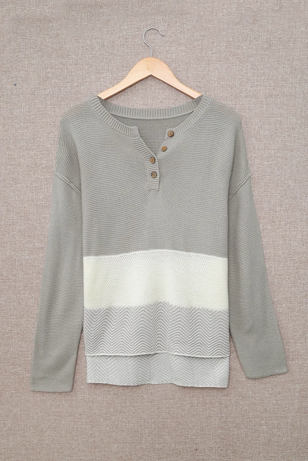 Splicing Buttoned Knitted Long Sleeve Sweater