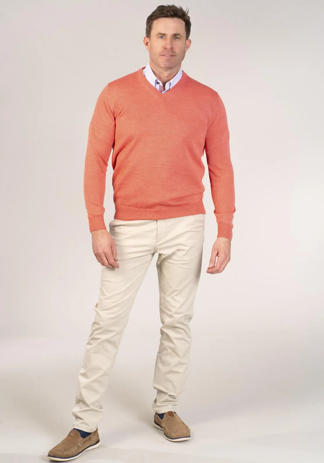 V-Neck Pullover - Red
