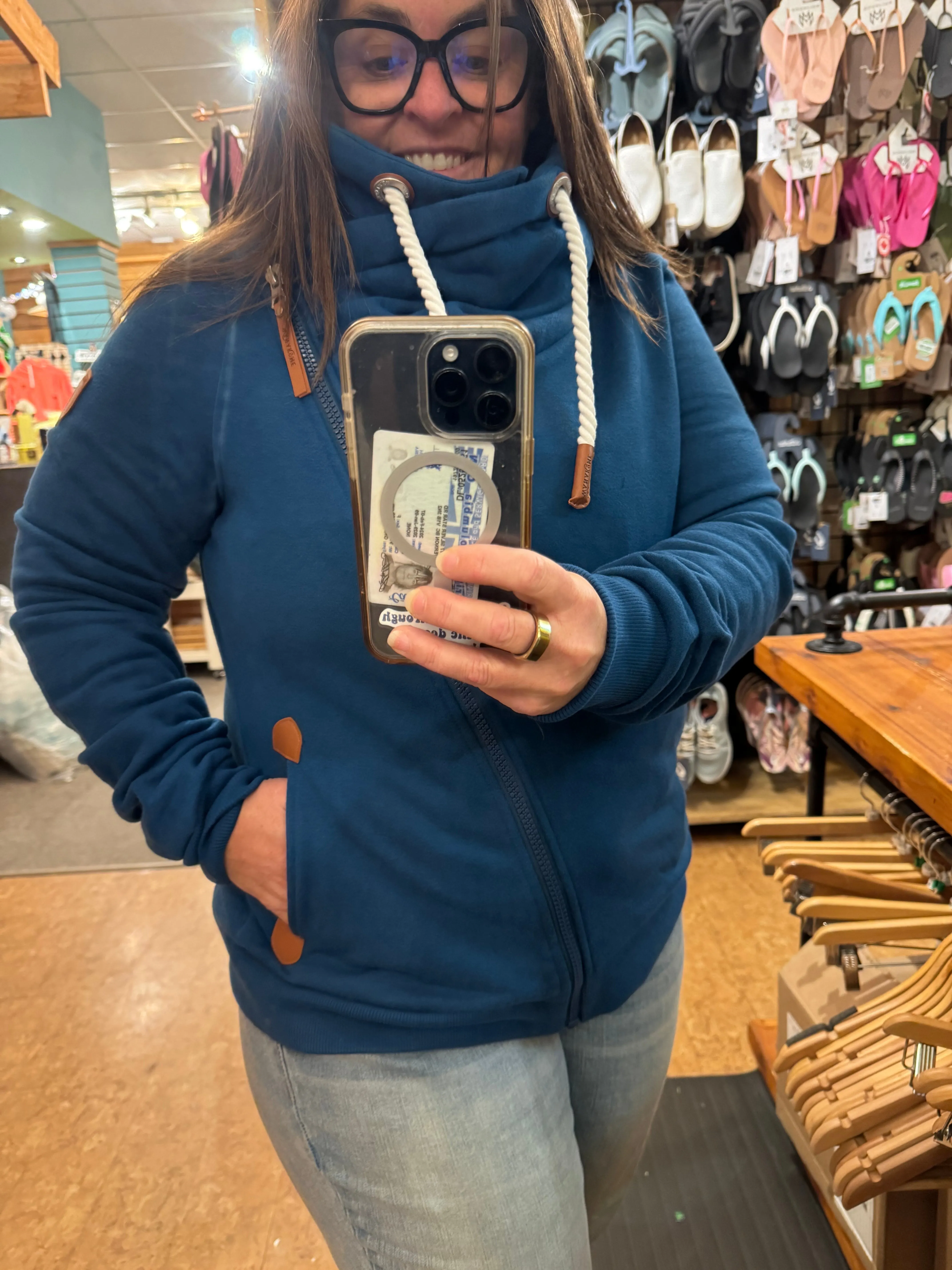 Wanakome Hestia Hoodie