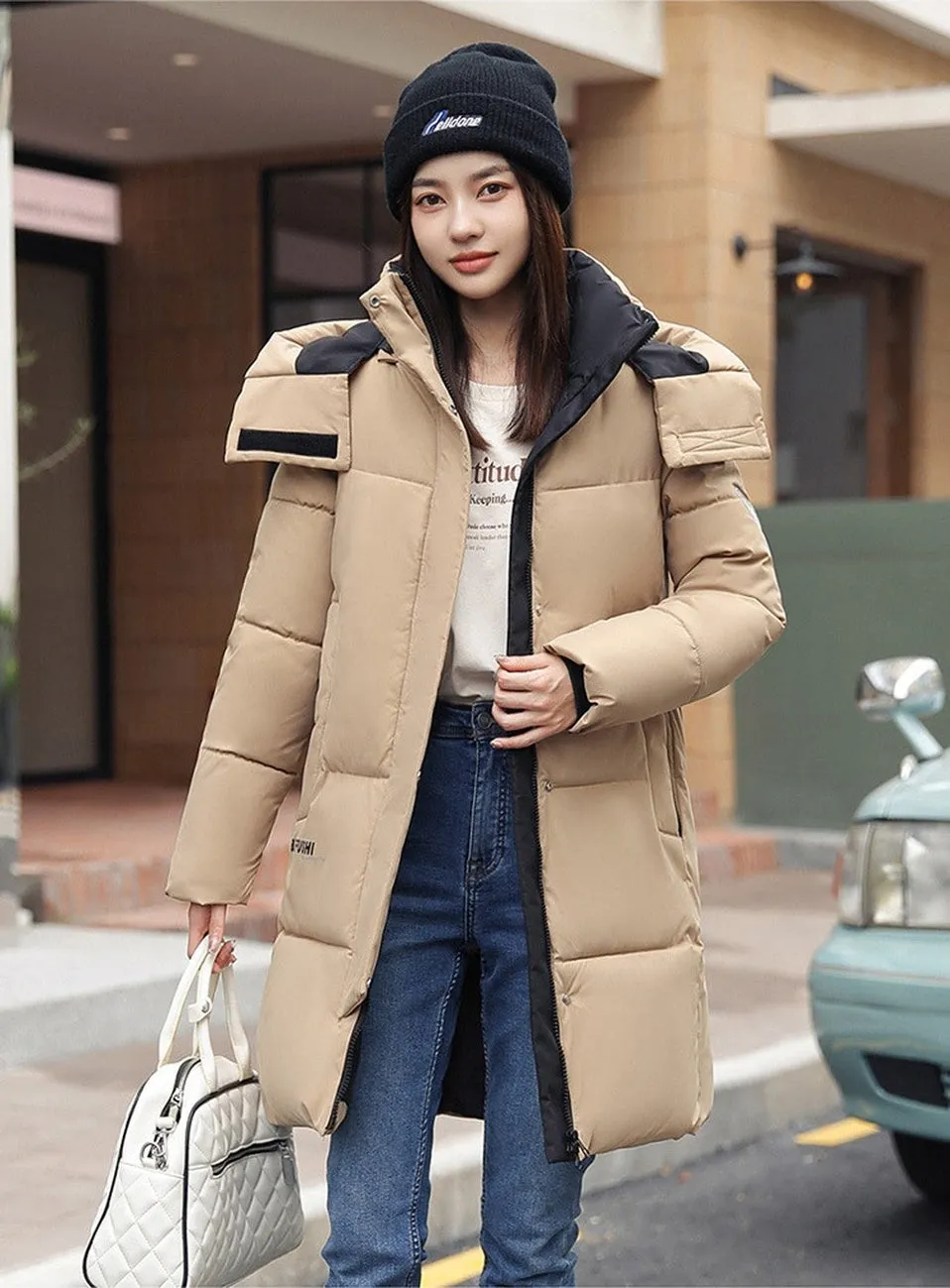 Water-Resistant Hooded Puffer Coat with Thickened Quilted Design
