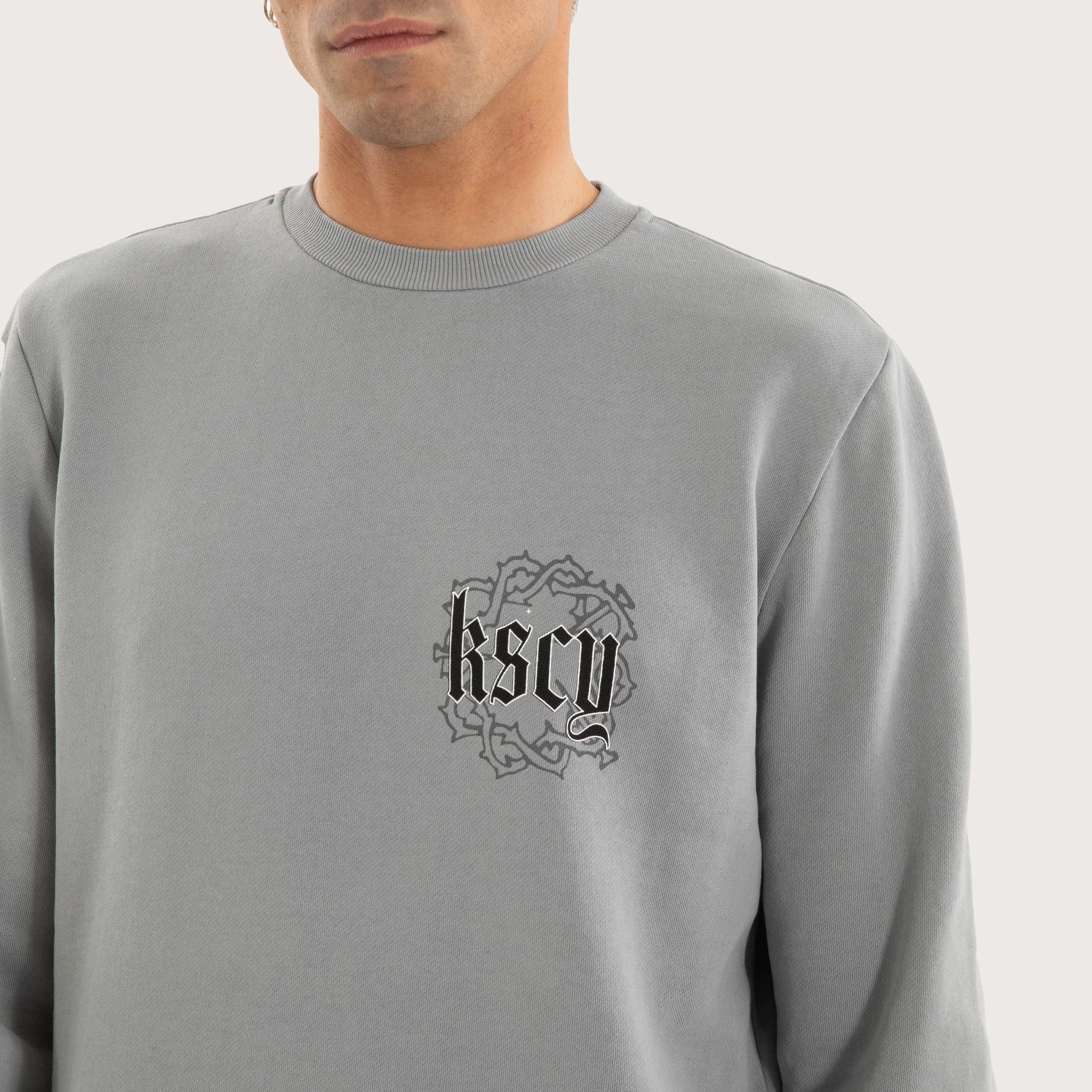 Weary Layered Sweater Pigment Ultimate Grey