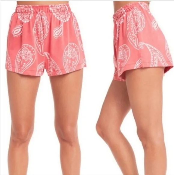 Wildfox Jumbo Paisley Coral Shorts Size XS NWT