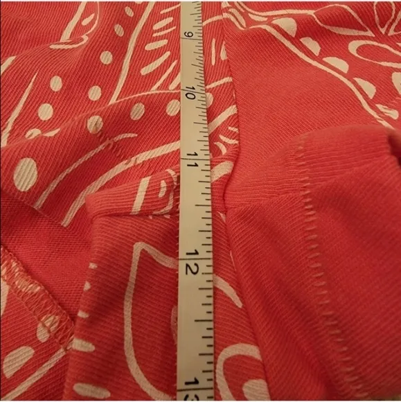 Wildfox Jumbo Paisley Coral Shorts Size XS NWT