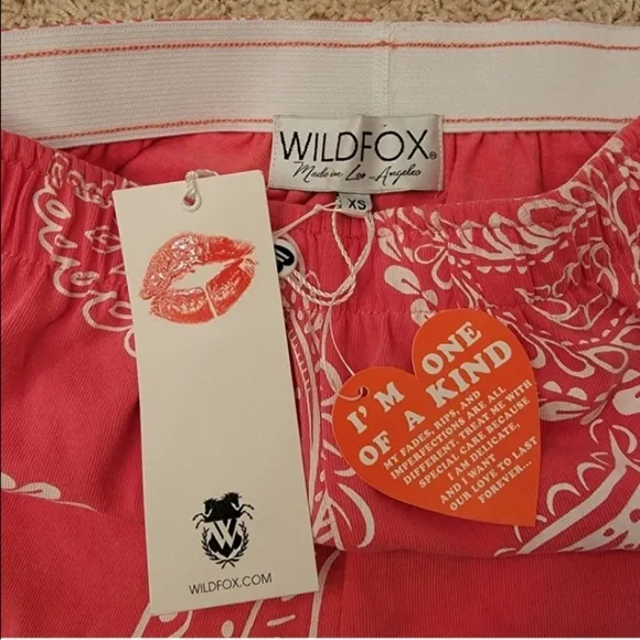 Wildfox Jumbo Paisley Coral Shorts Size XS NWT