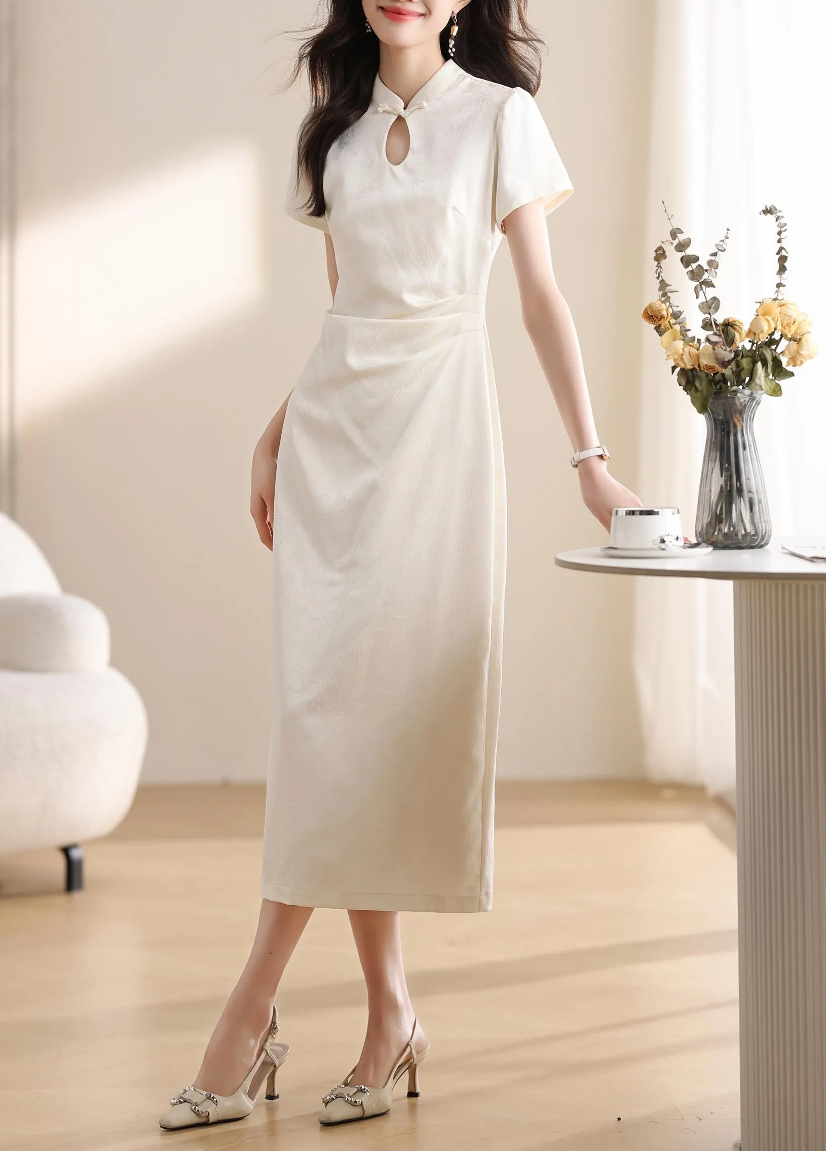Women's Textured Print Maxi Qipao with Stunning Jacquard Design