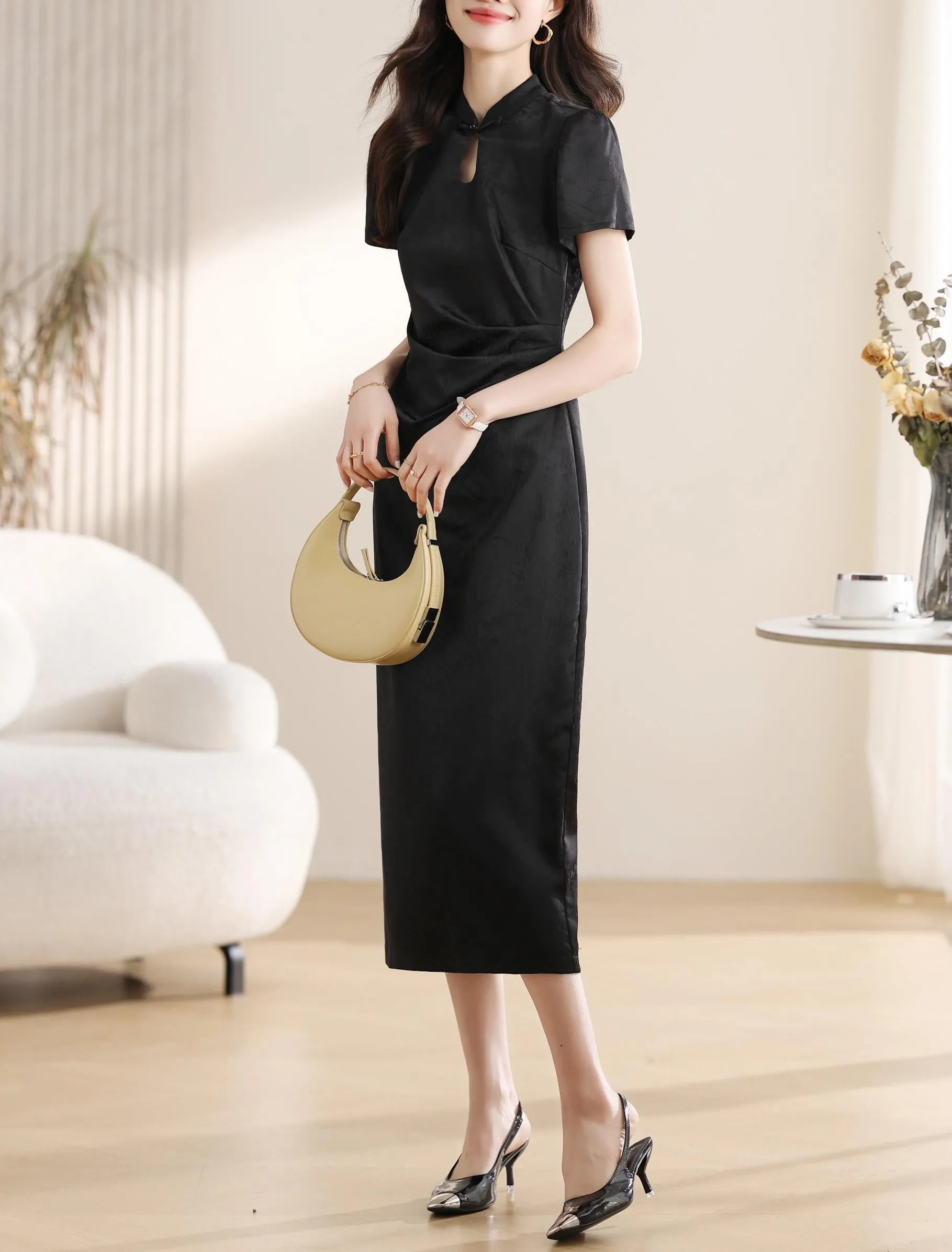 Women's Textured Print Maxi Qipao with Stunning Jacquard Design