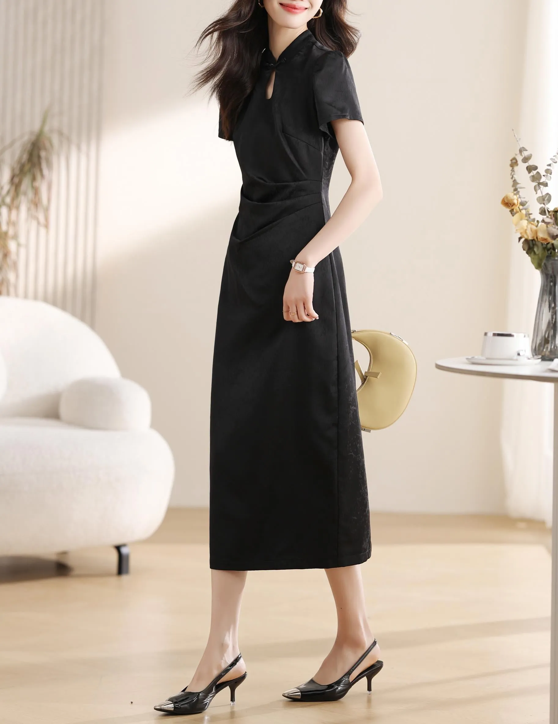 Women's Textured Print Maxi Qipao with Stunning Jacquard Design