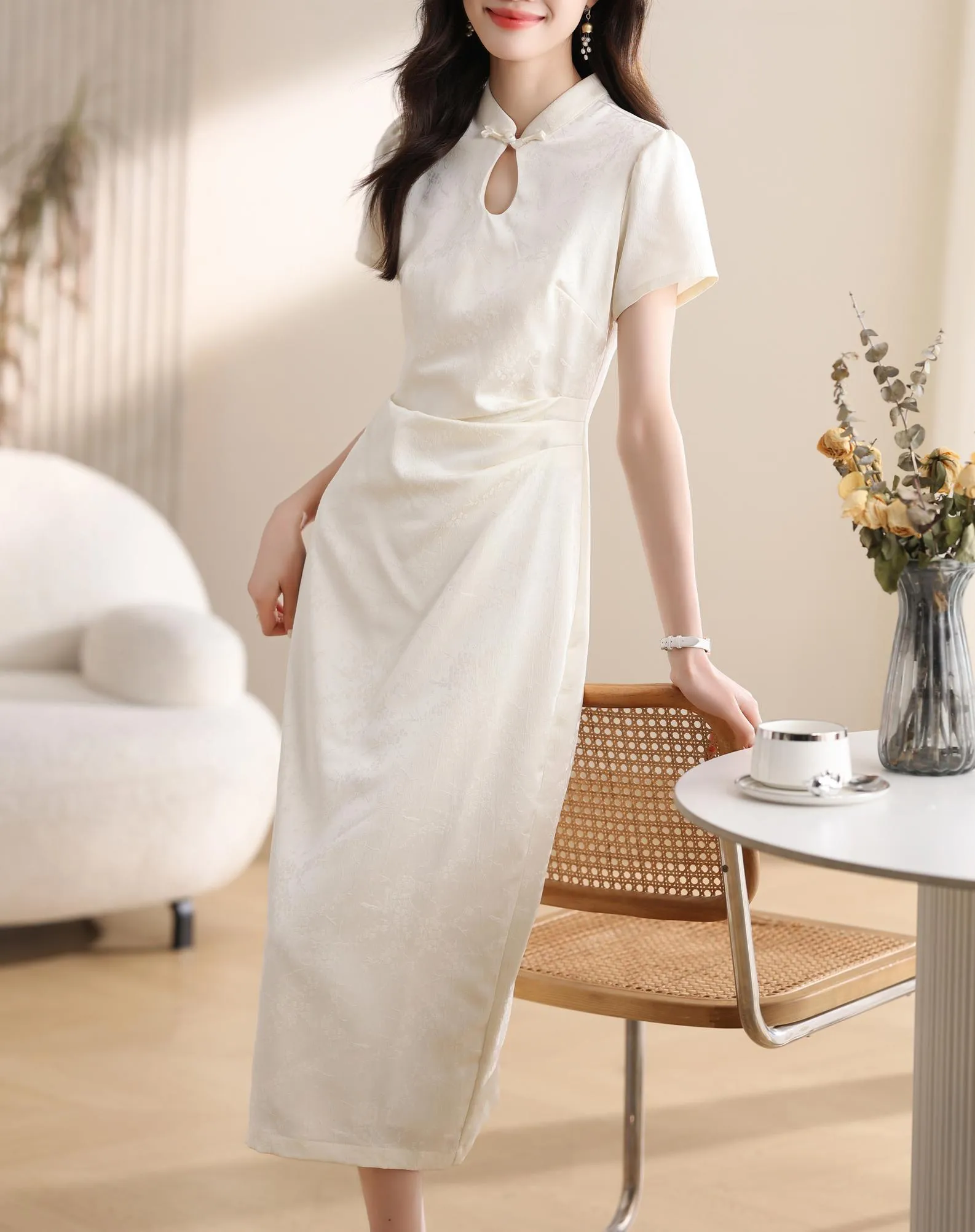 Women's Textured Print Maxi Qipao with Stunning Jacquard Design