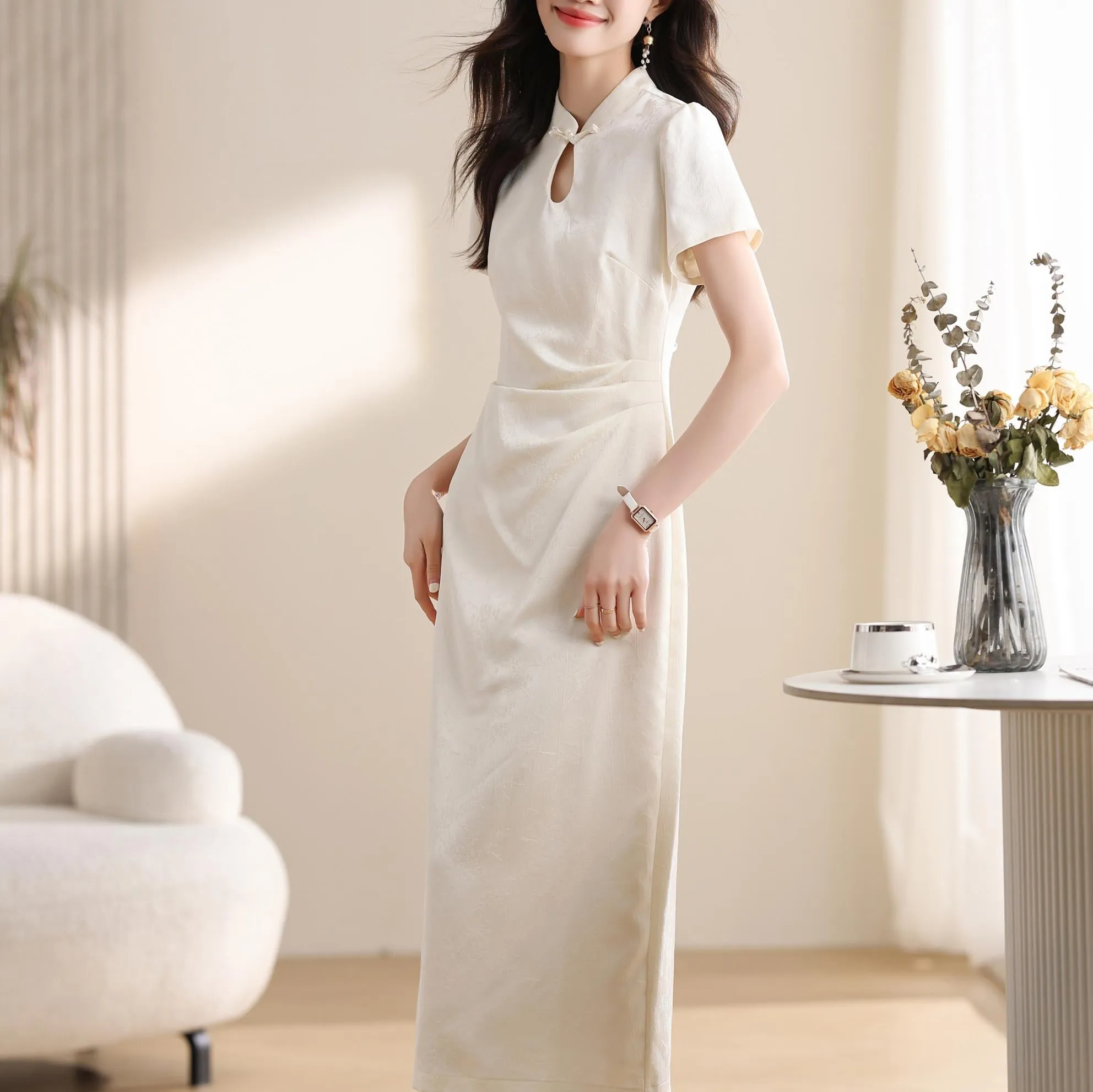 Women's Textured Print Maxi Qipao with Stunning Jacquard Design