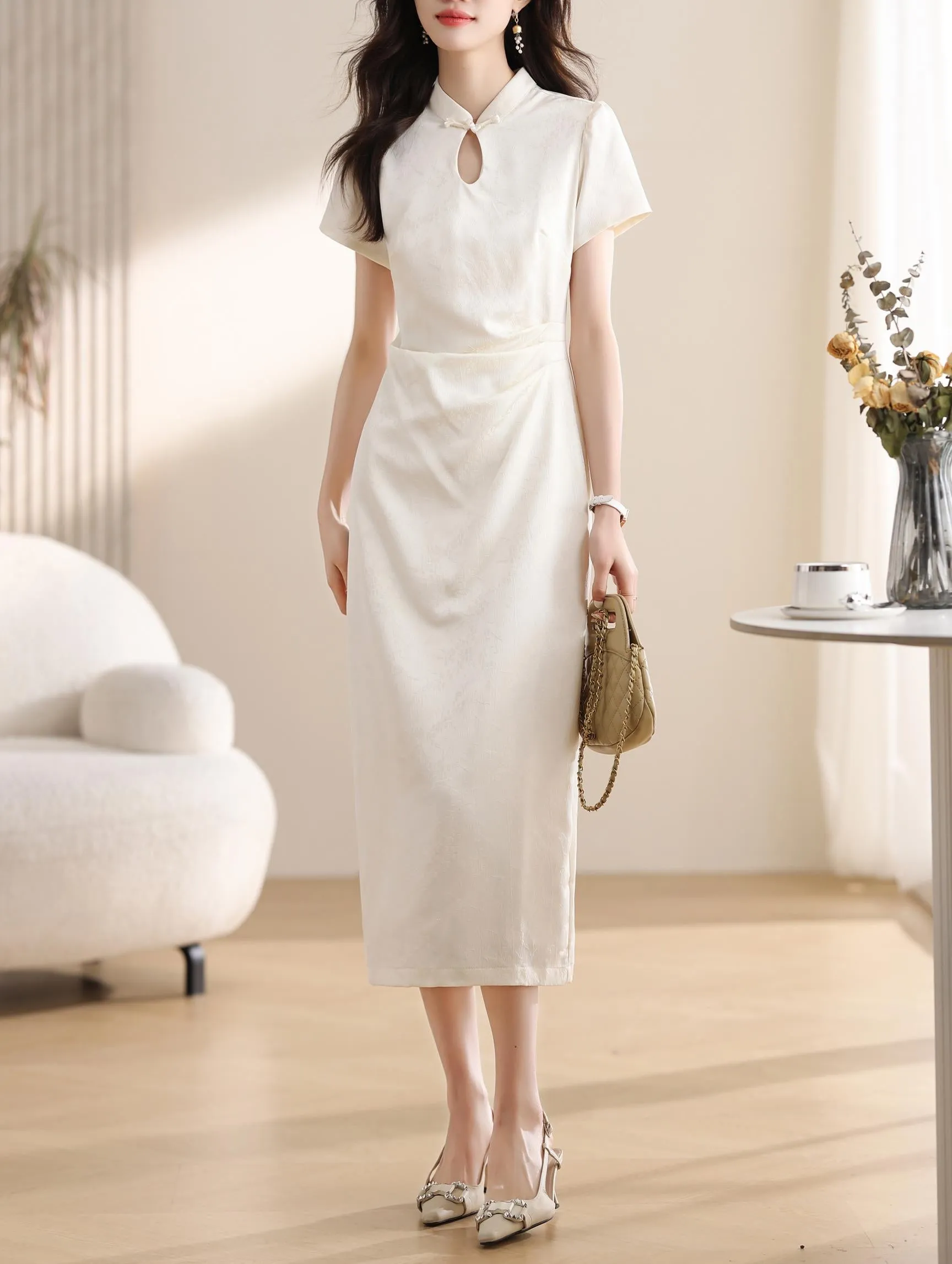 Women's Textured Print Maxi Qipao with Stunning Jacquard Design