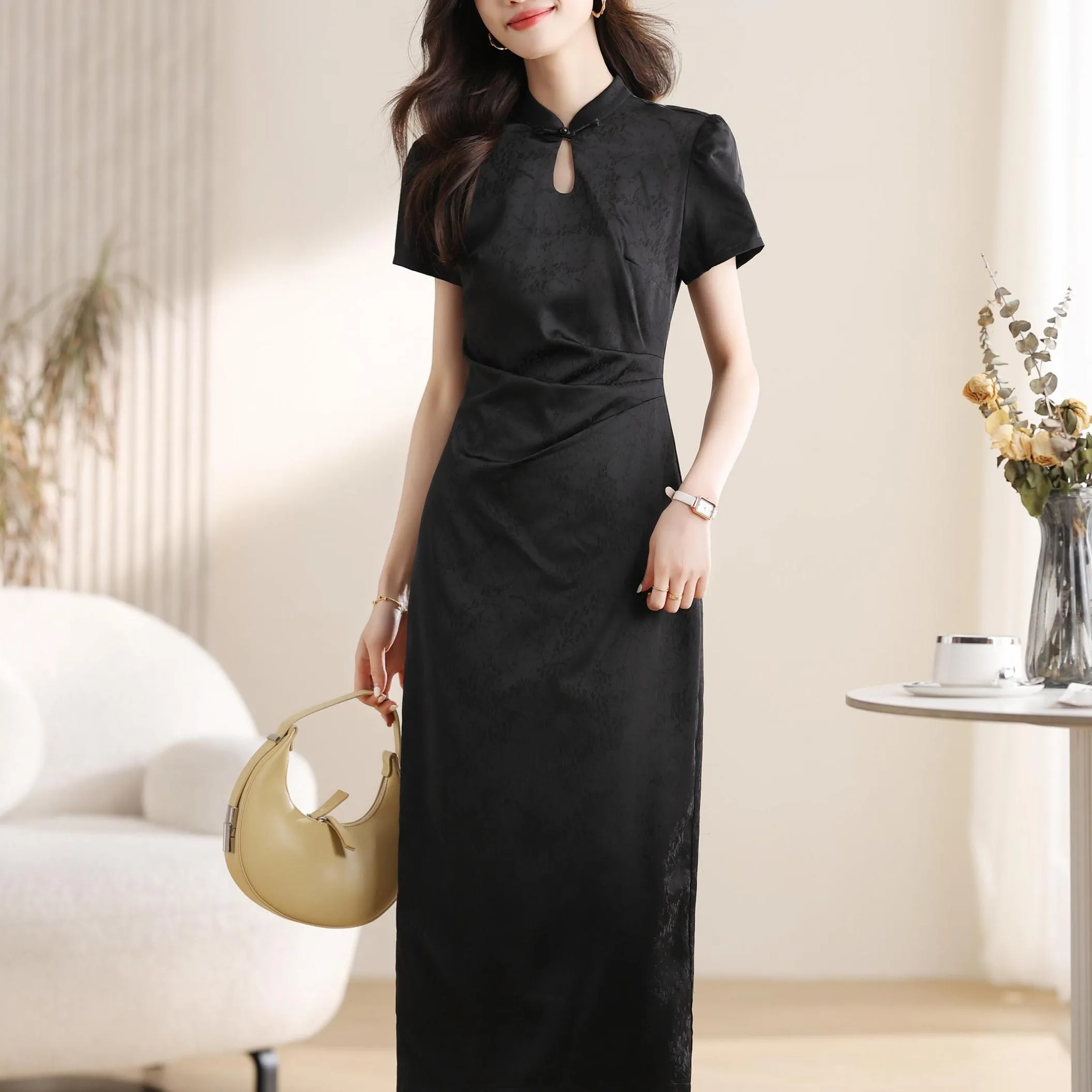 Women's Textured Print Maxi Qipao with Stunning Jacquard Design